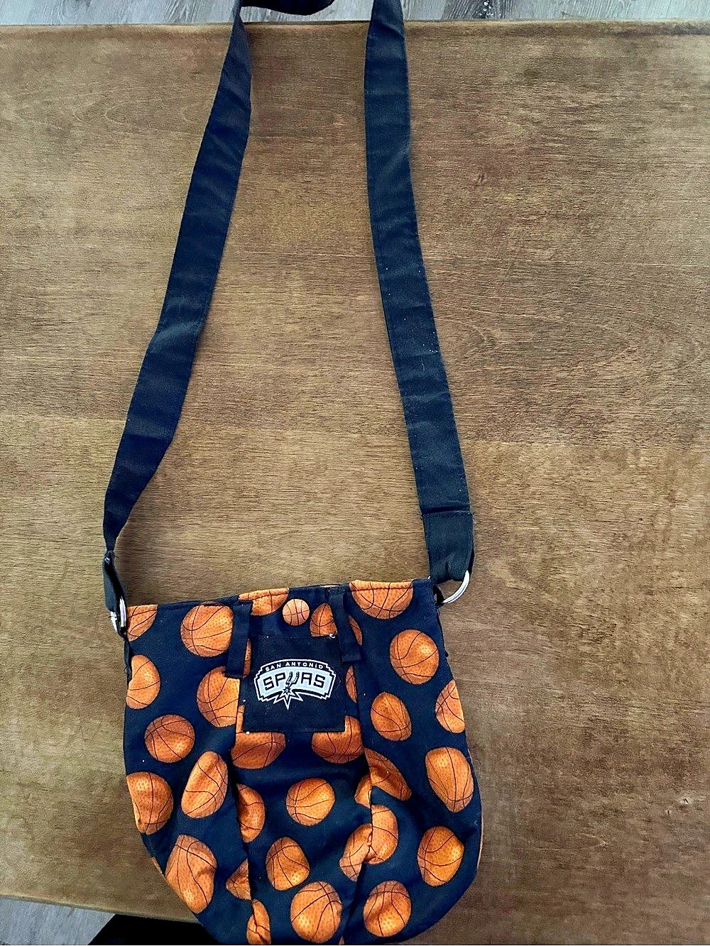 San Antonio Spurs Basketball Print Crossbody Bag in Black & Orange
